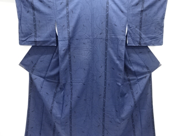 縞に唐草模様手織り紬着物